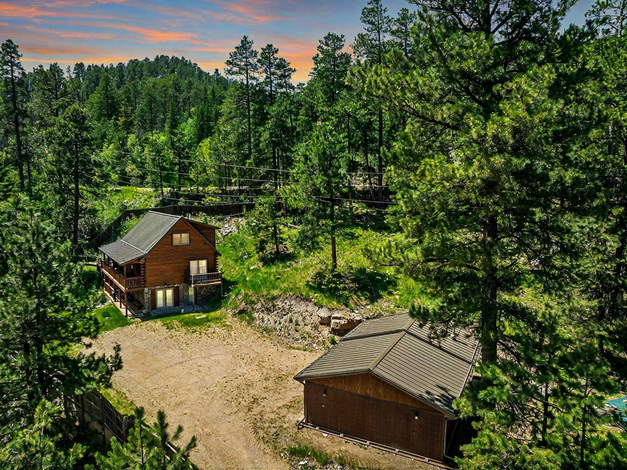 Lead, South Dakota 57754, United States, 4 Bedrooms Bedrooms, ,3 BathroomsBathrooms,Residential,Contingent,126018