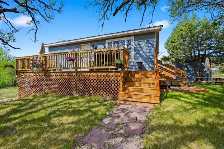Photo 1 of 27 — 300 8th Avenue, Belle Fourche, SD 57717