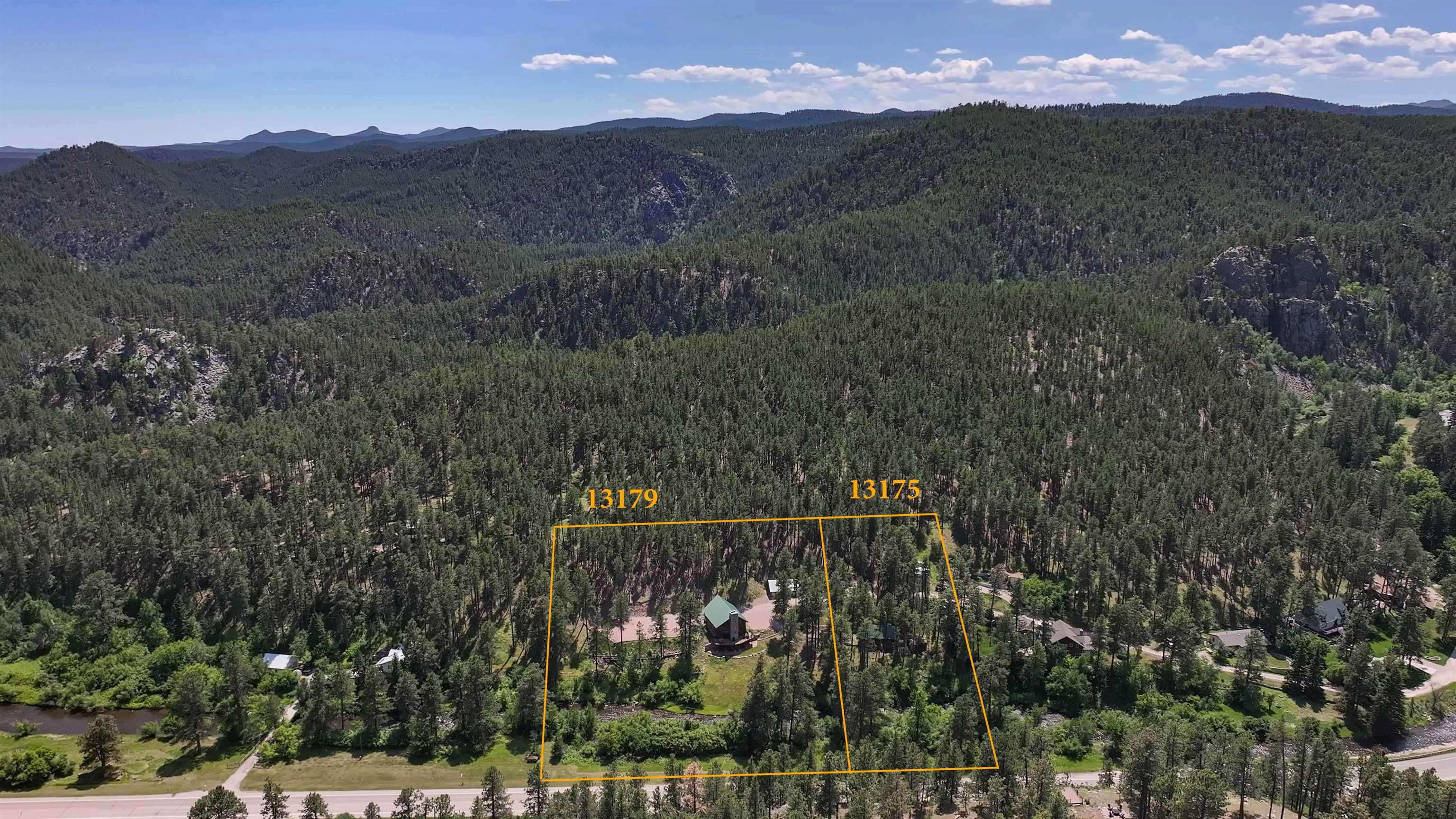 Rapid City, South Dakota 57702, United States, 4 Bedrooms Bedrooms, ,4 BathroomsBathrooms,Residential,Active,223021