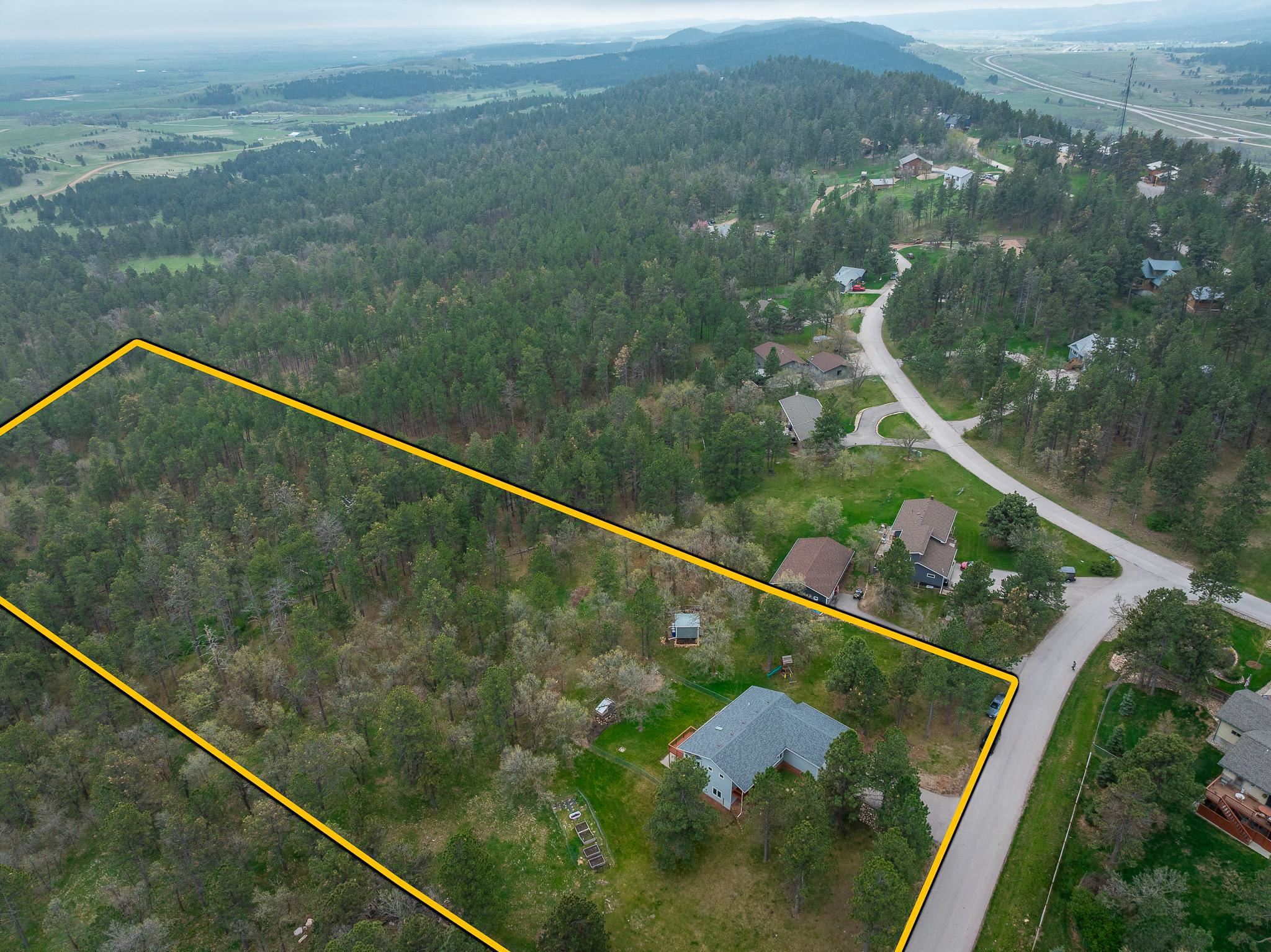 Sturgis, South Dakota 57785, United States, 4 Bedrooms Bedrooms, ,3 BathroomsBathrooms,Residential,Active,125654