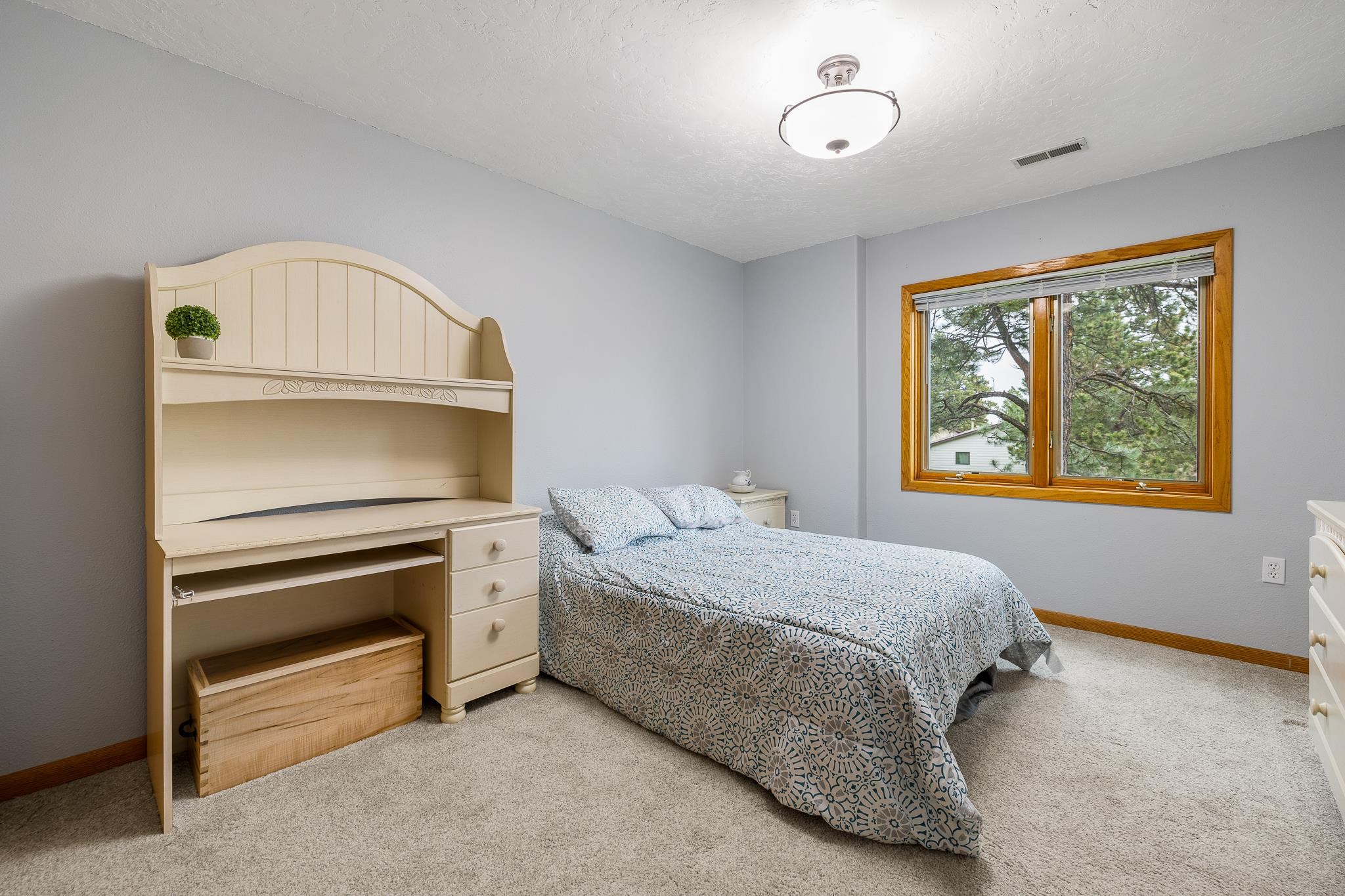 Sturgis, South Dakota 57785, United States, 4 Bedrooms Bedrooms, ,3 BathroomsBathrooms,Residential,Active,125654