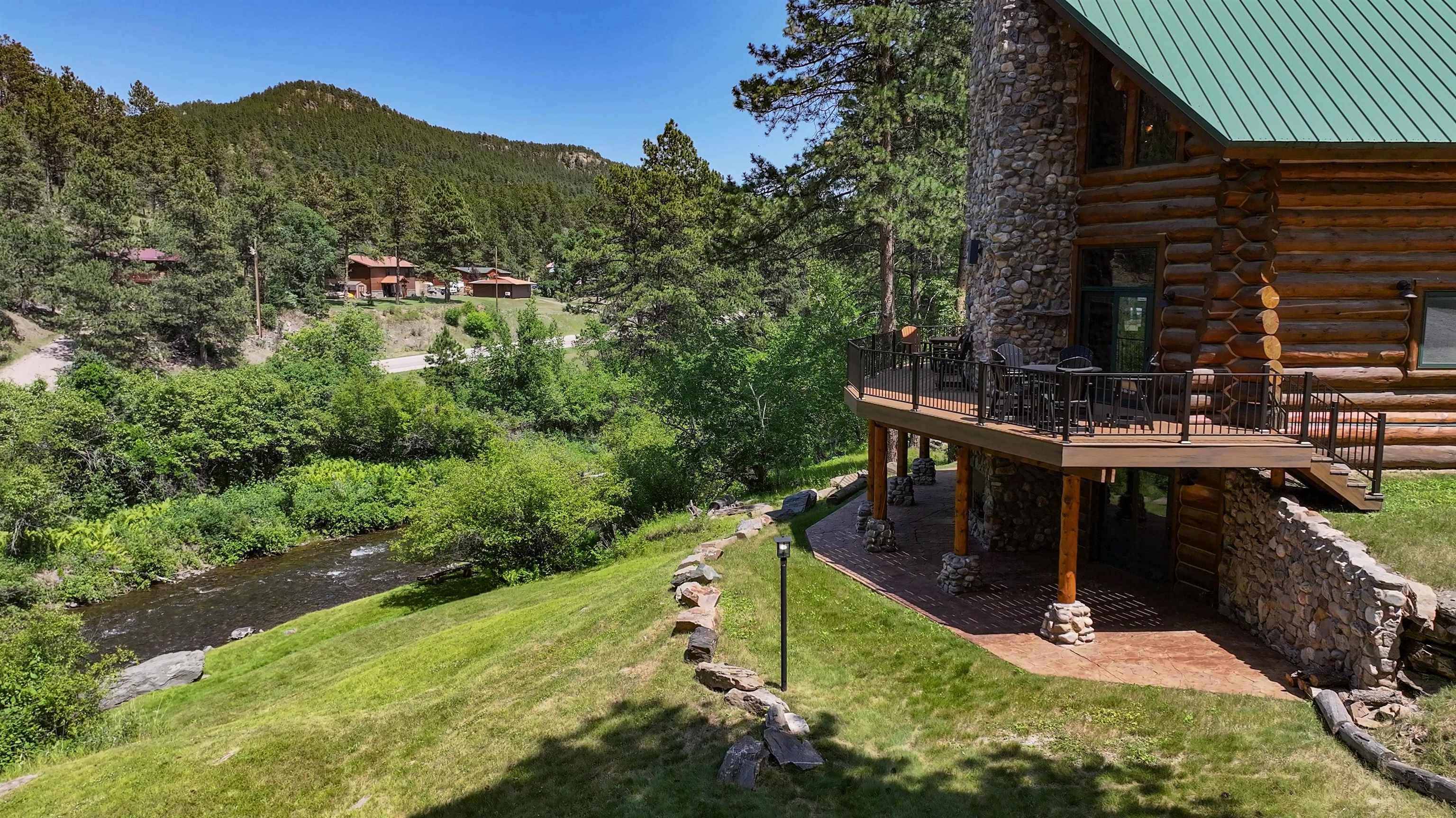 Rapid City, South Dakota 57702, United States, 4 Bedrooms Bedrooms, ,4 BathroomsBathrooms,Residential,Active,51194