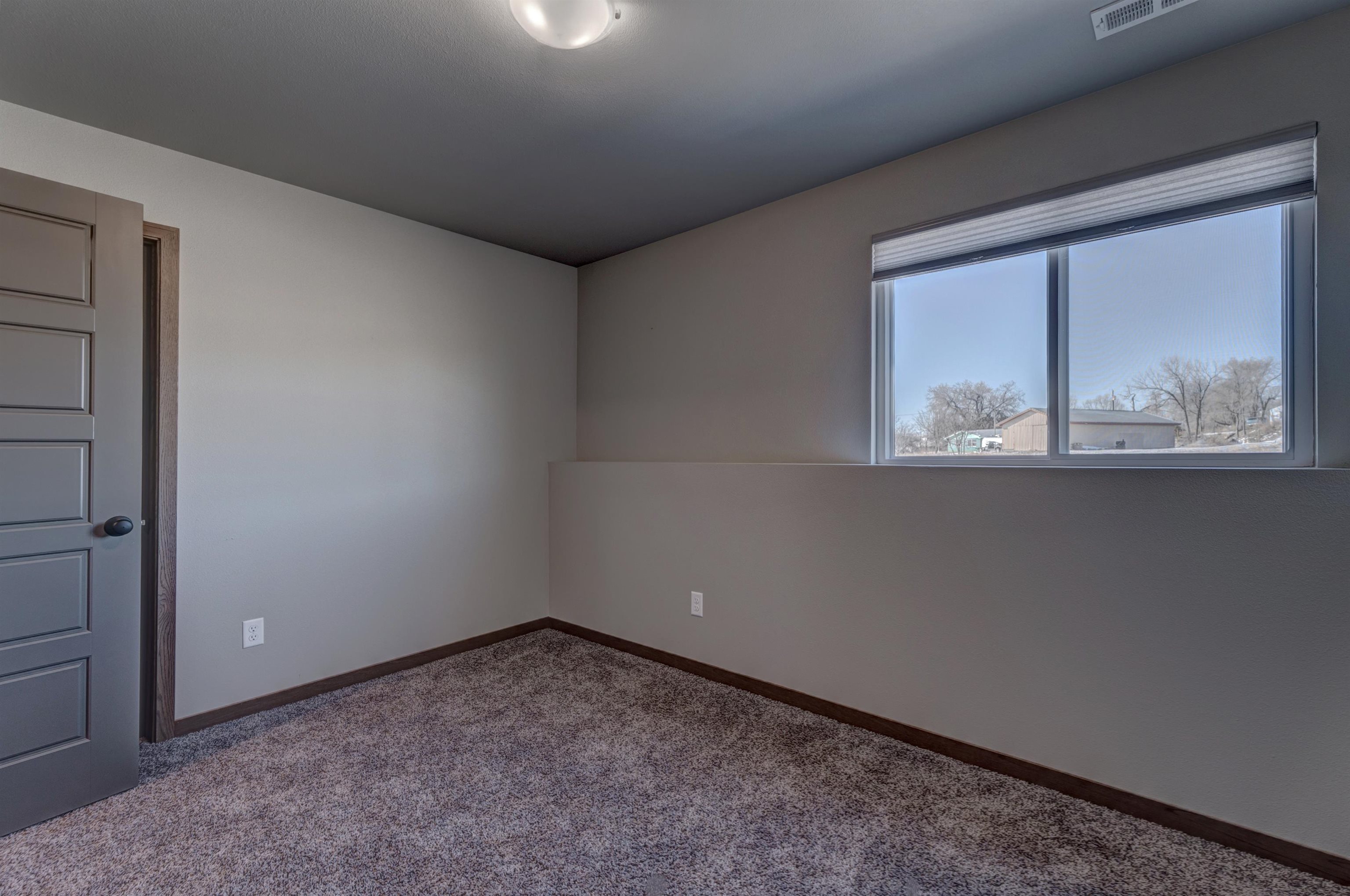 Rapid City, South Dakota 57703, United States, 4 Bedrooms Bedrooms, ,3 BathroomsBathrooms,Residential,Active,142993