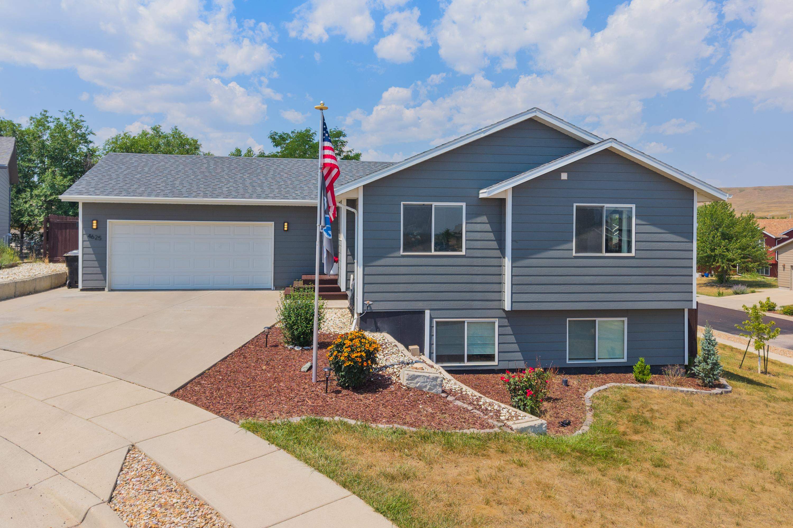 4625 Wisteria Court