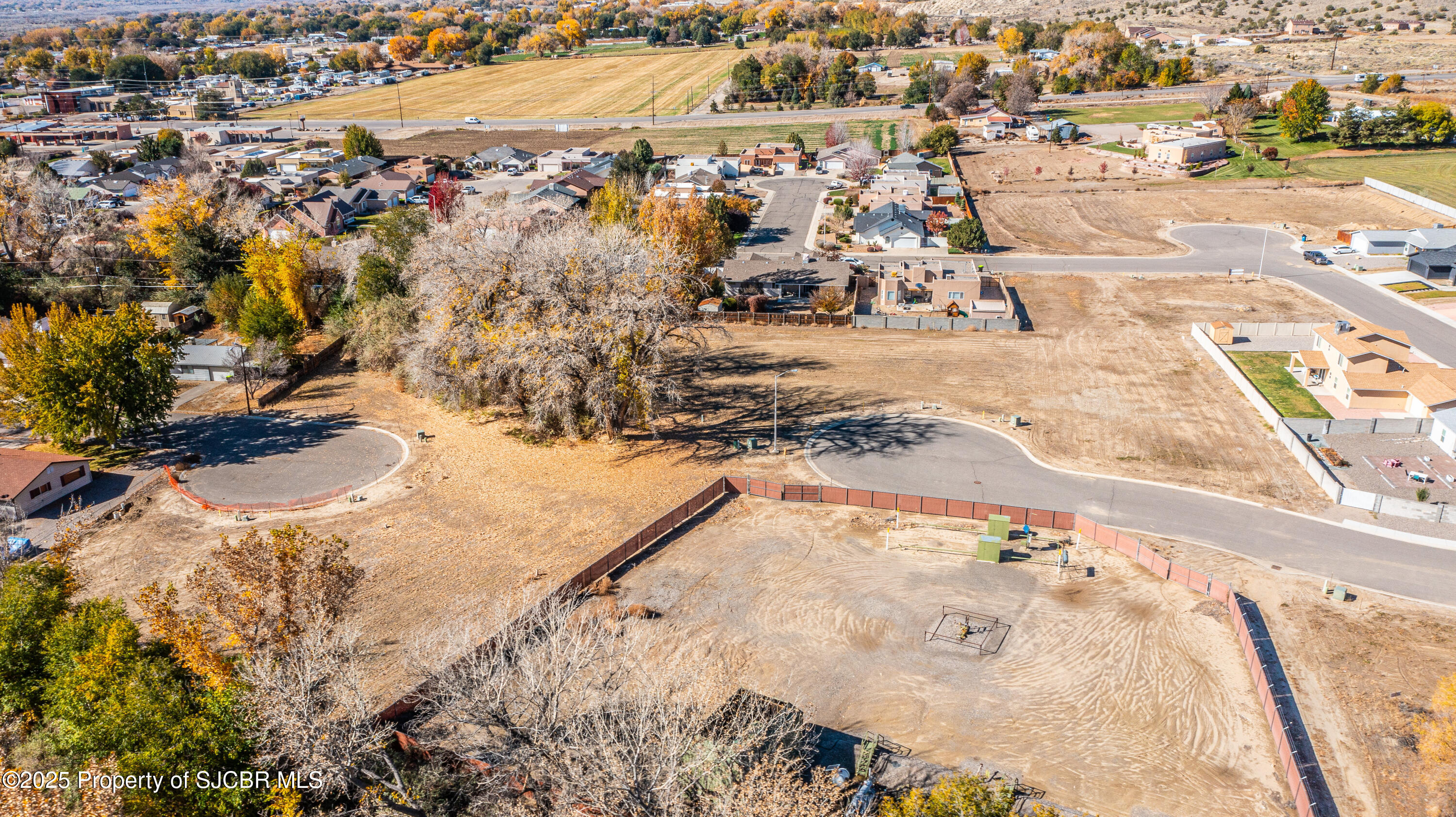 Photo 1 of 7 — 1062 VALLEY VIEW Drive, Bloomfield, NM 87413