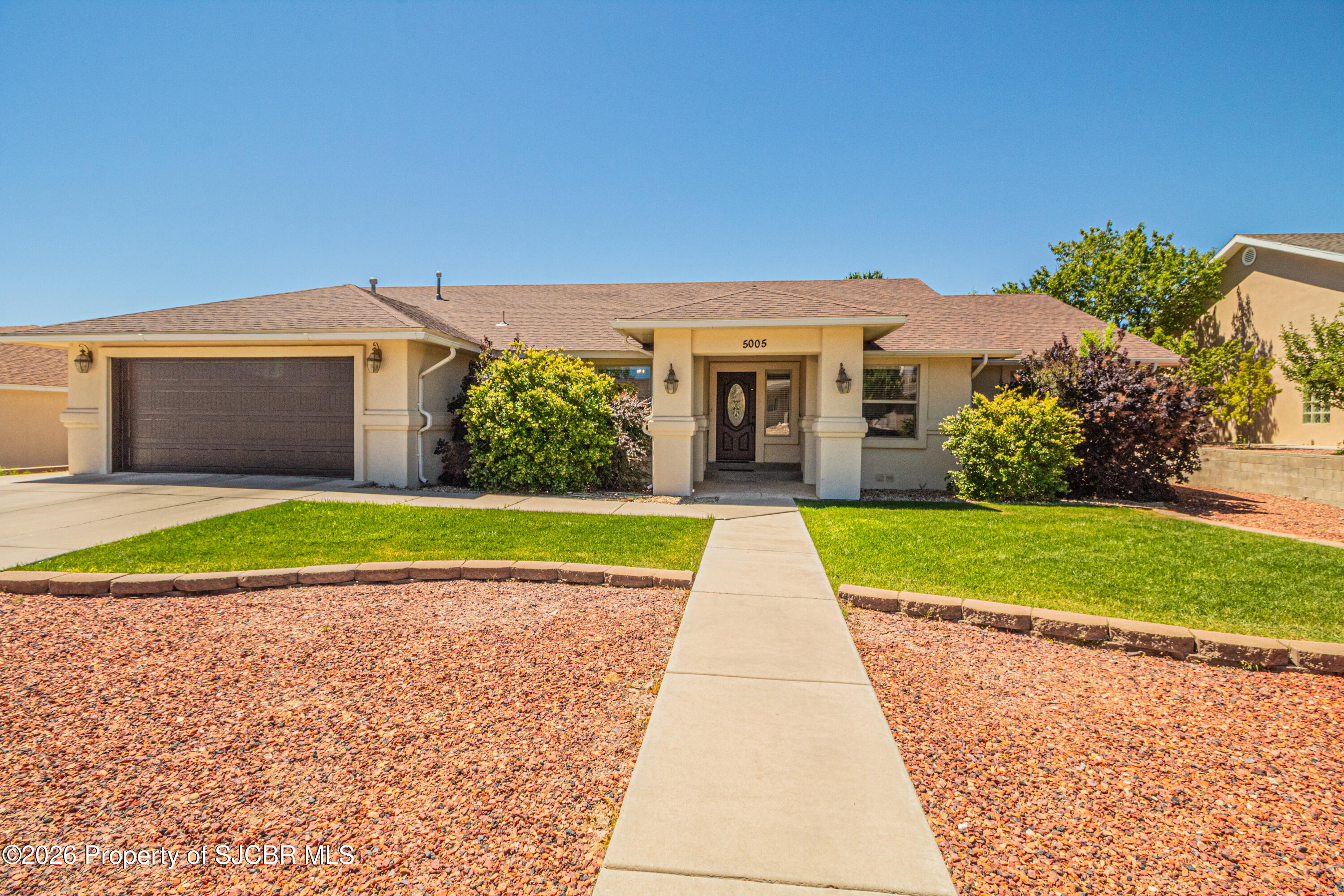 Photo 1 of 38 — 5005 PINECROFT Drive, Farmington, NM 87402