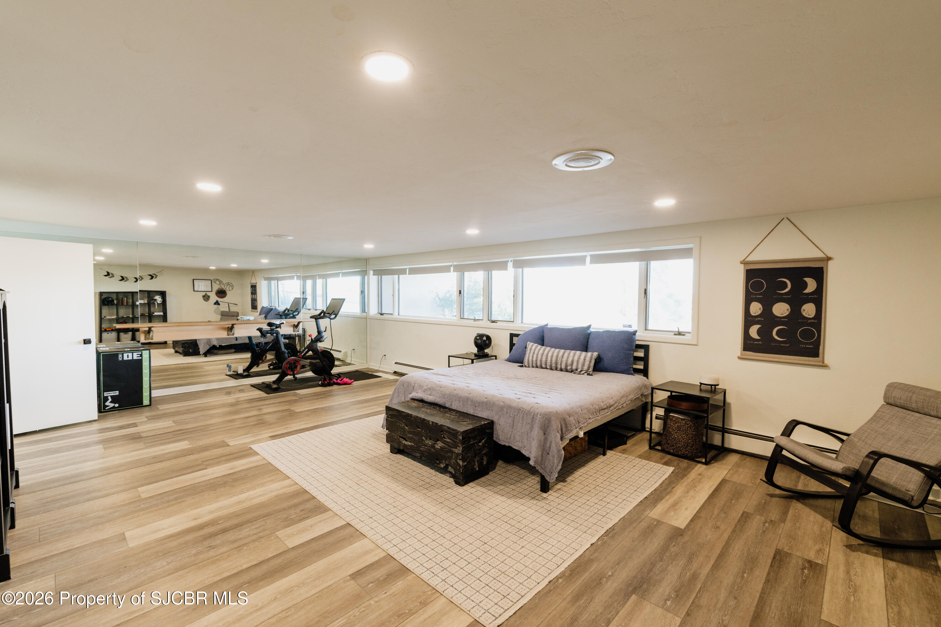 Farmington, New Mexico, 87401, United States, 5 Bedrooms Bedrooms, ,5 BathroomsBathrooms,Residential,Active,2031415