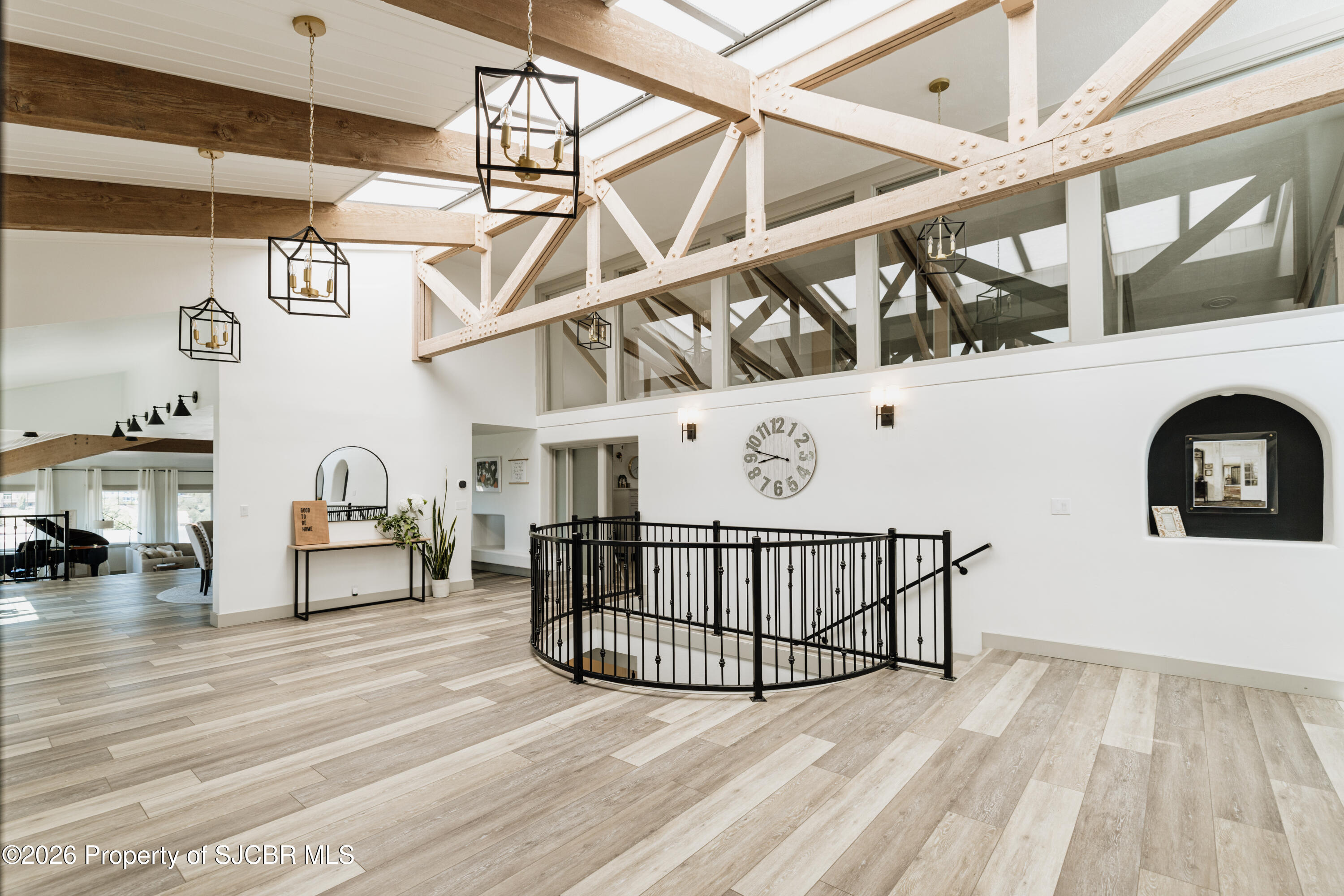 Farmington, New Mexico, 87401, United States, 5 Bedrooms Bedrooms, ,5 BathroomsBathrooms,Residential,Active,2031415