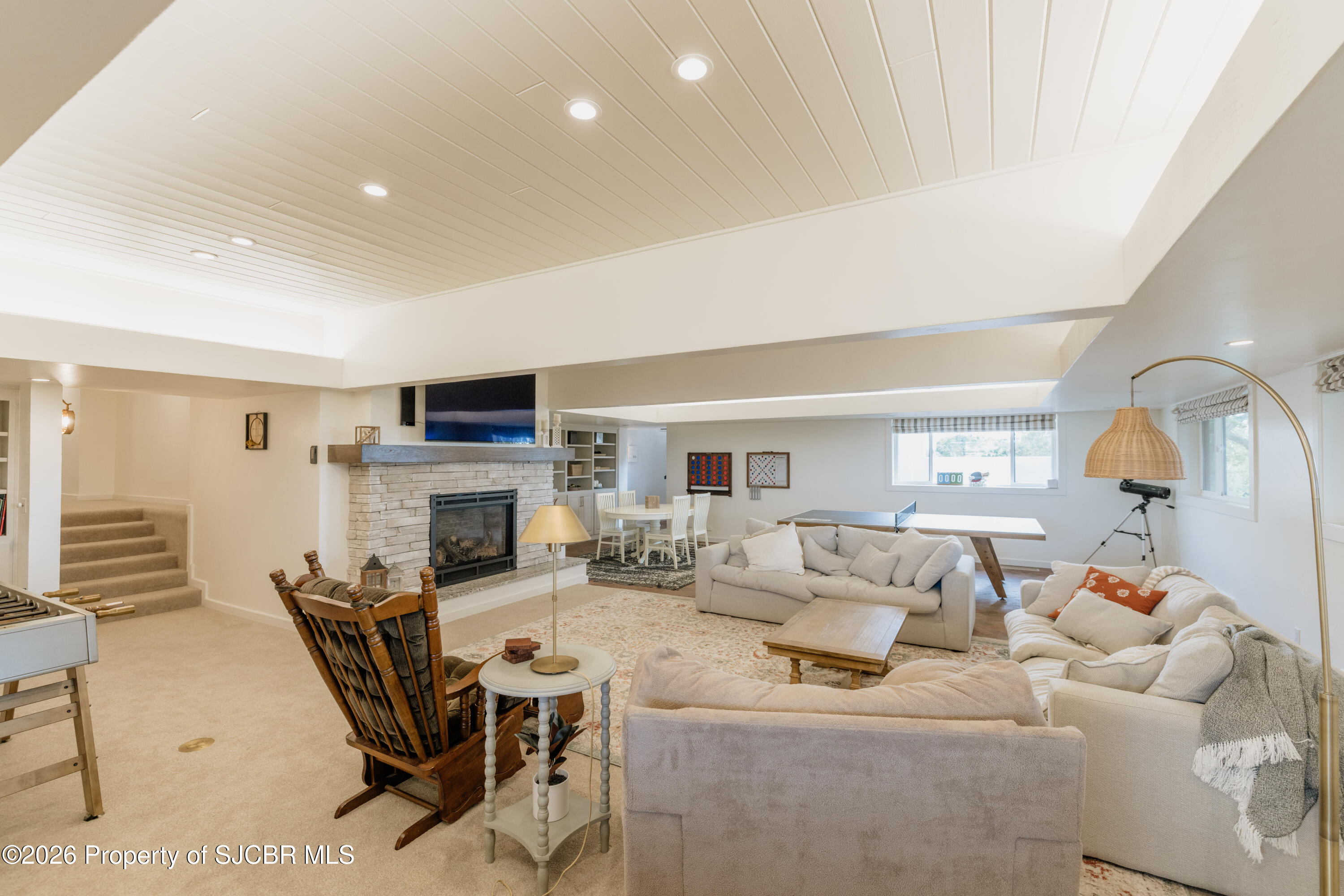Farmington, New Mexico, 87401, United States, 5 Bedrooms Bedrooms, ,5 BathroomsBathrooms,Residential,Active,2031415