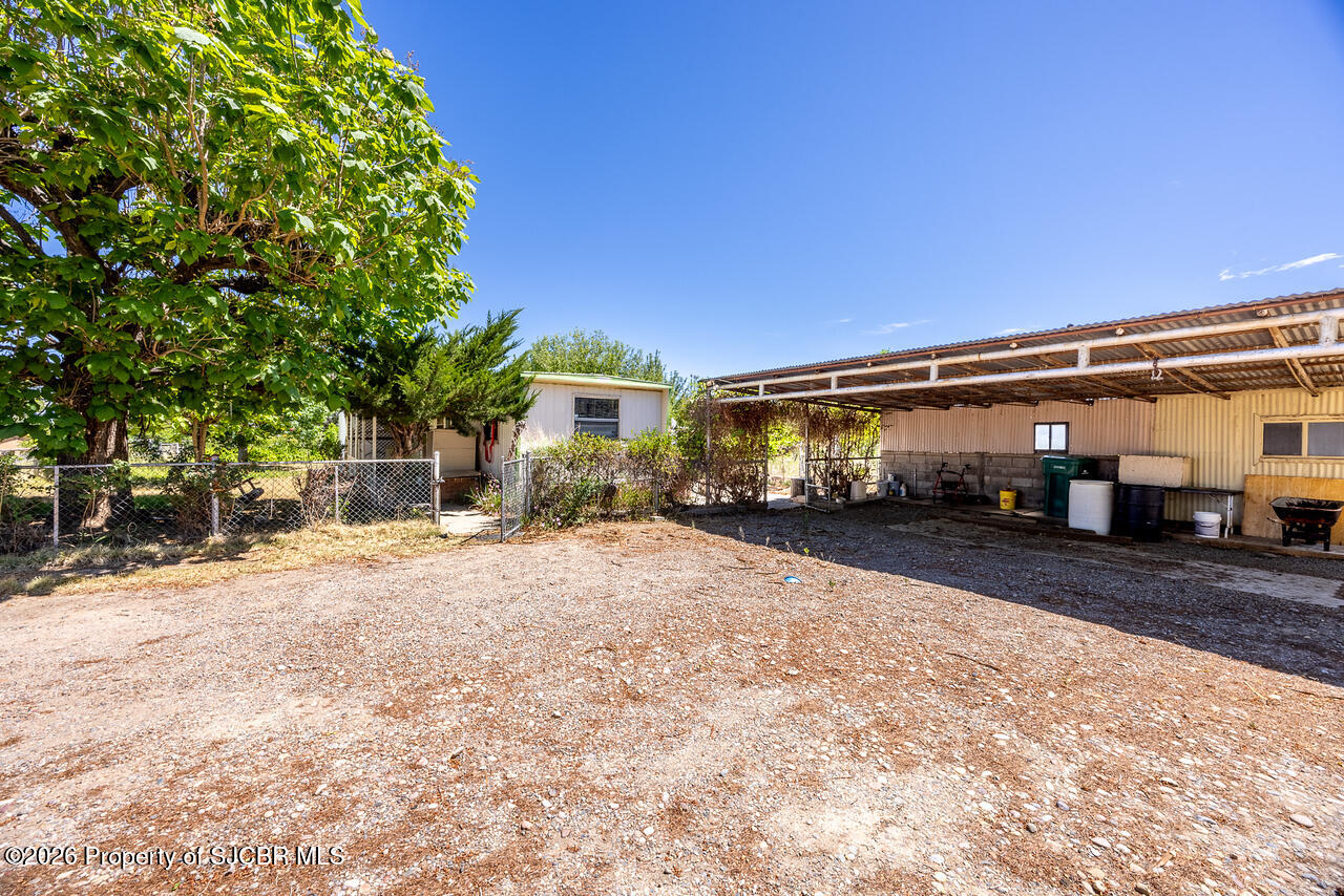 1222 S BLUFFVIEW Avenue - Photo 3