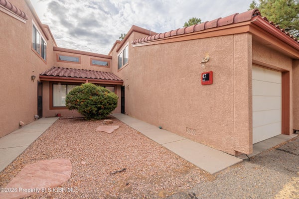 5200 VILLA VIEW DR APT 20C, FARMINGTON, NM 87402 - Image 4cbca6ce3b2dc4b0a02d6de49fdfb73f/1278976780