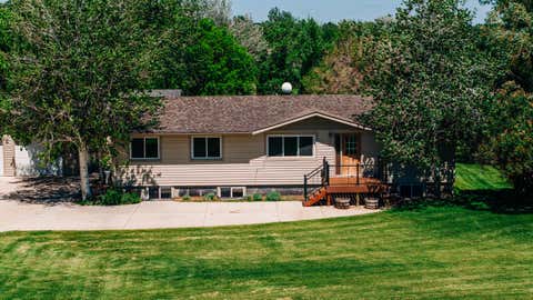 Featured picture for the property 23-445