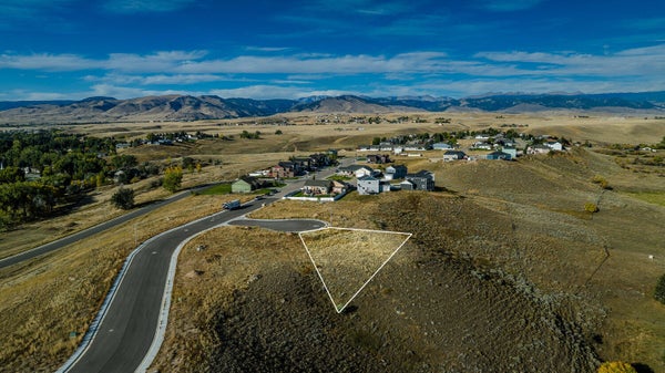 182 EAGLE CT, BUFFALO, WY 82834 - Image bda1f08bb4ae6dda61e5fc5f33f4d5c7/1347436307
