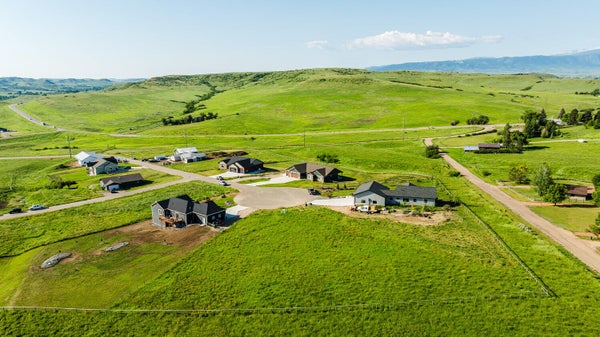 7 FREEDOM LN, SHERIDAN, WY 82801 - Image e776bcdc3cb274d94003ce2d7a0f934f/2024929242