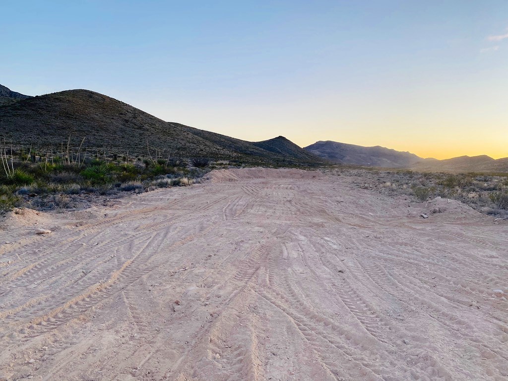 8151 Terlingua Ranch Rd, Terlingua, Texas image 4