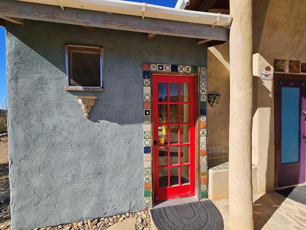 881 Mud Spring Road, Terlingua, Texas image 16