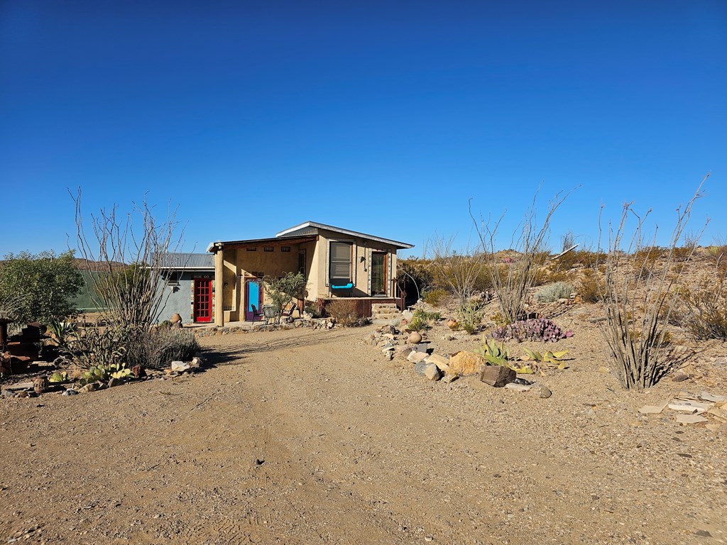 881 Mud Spring Road, Terlingua, Texas image 44