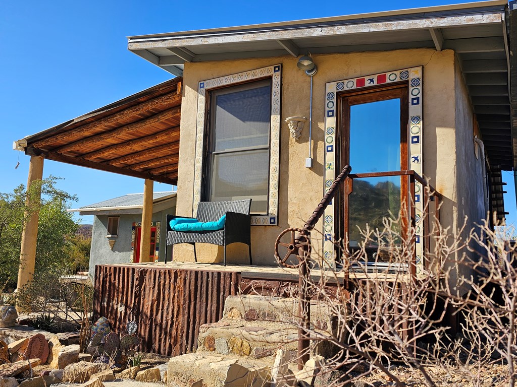 881 Mud Spring Road, Terlingua, Texas image 12