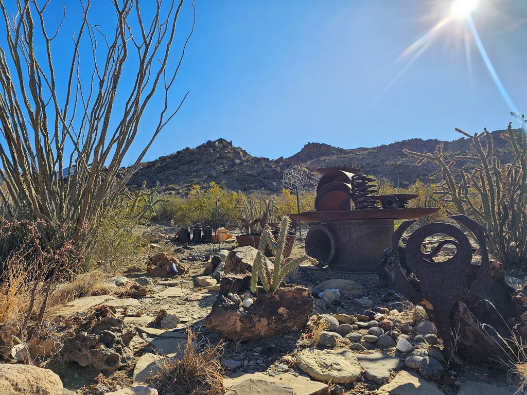 881 Mud Spring Road, Terlingua, Texas image 5