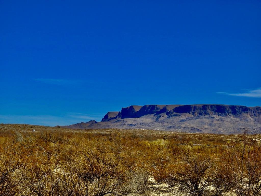 594 Starhaven Lane, Terlingua, Texas image 2