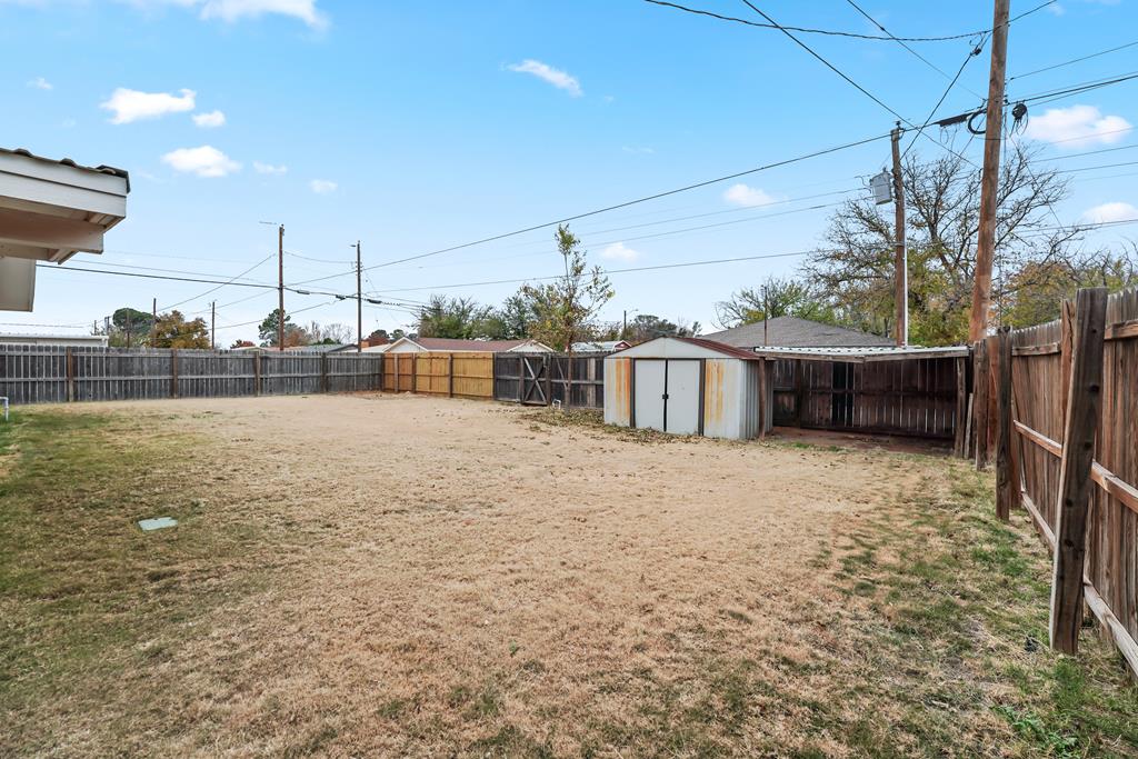 1301 NW 12th Place, Andrews, Texas image 22