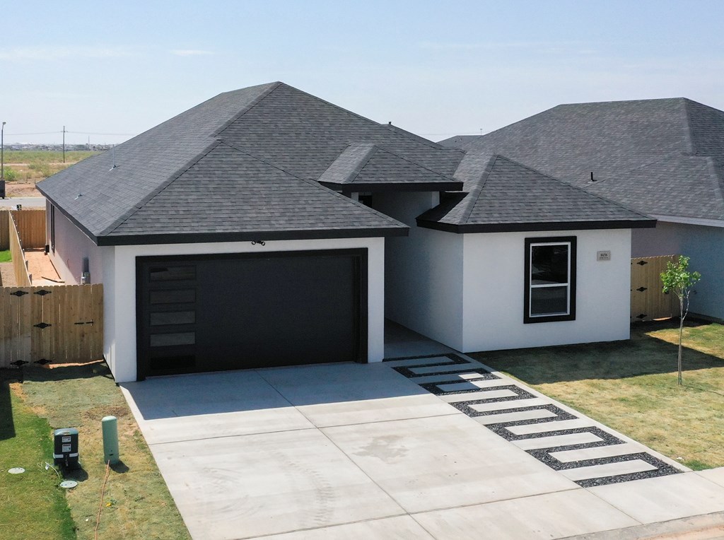 8656 Fiesta Court, Odessa, Texas image 2