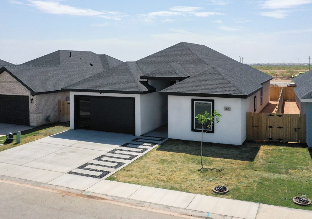 8656 Fiesta Court, Odessa, Texas image 6