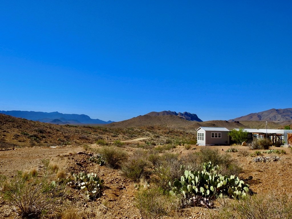 1005 Harold Wynne Road, Terlingua, Texas image 33
