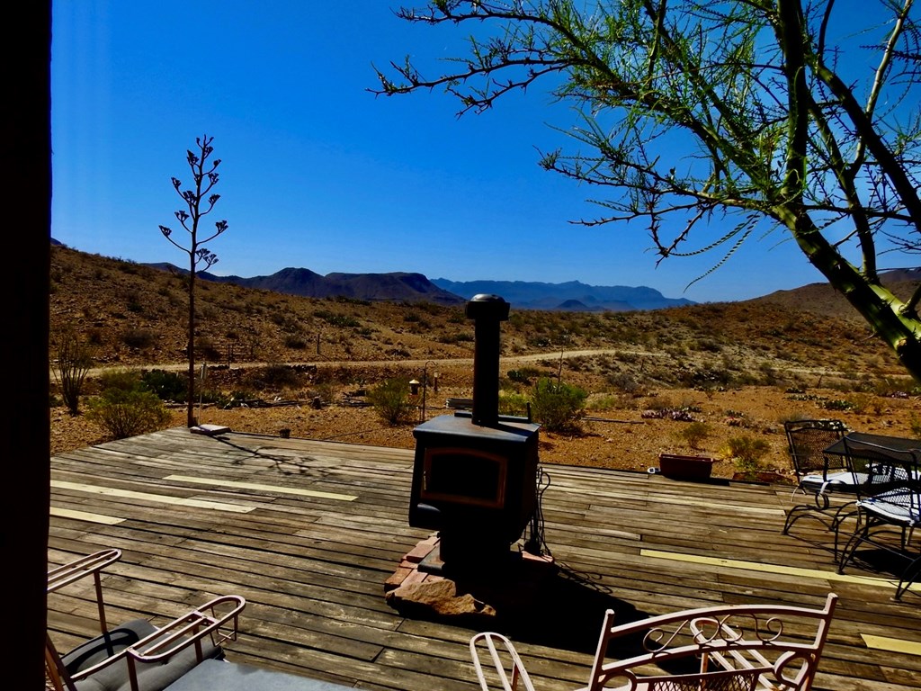 1005 Harold Wynne Road, Terlingua, Texas image 36