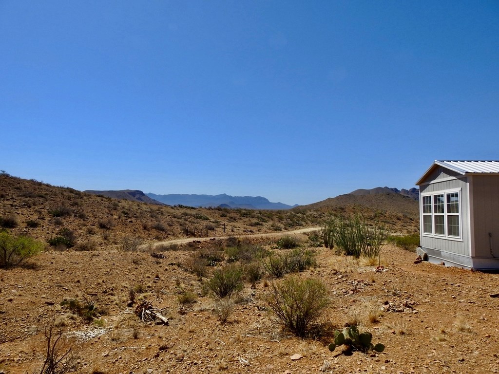 1005 Harold Wynne Road, Terlingua, Texas image 46