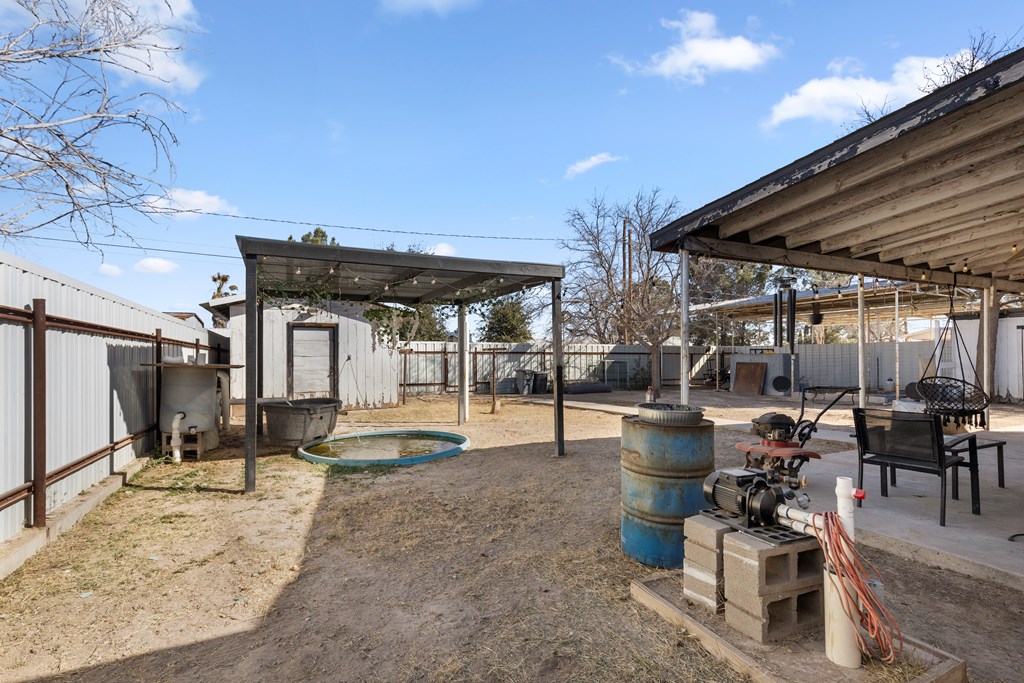 2012 S Alamo St, Pecos, Texas image 24