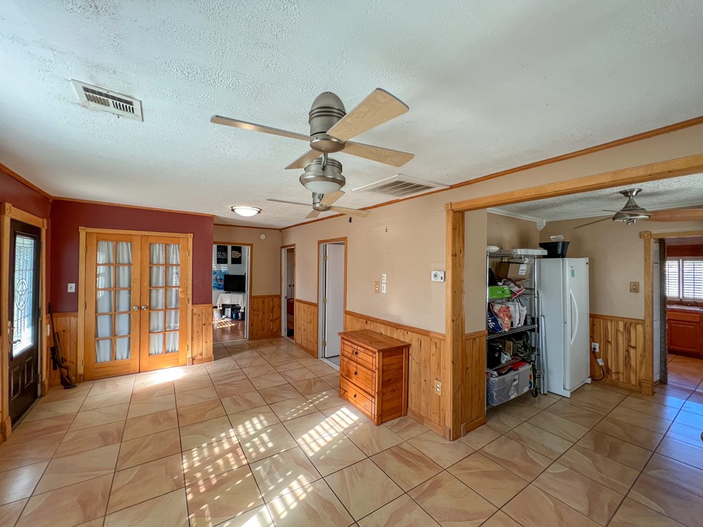 505 E Ave B Way, Alpine, Texas image 31