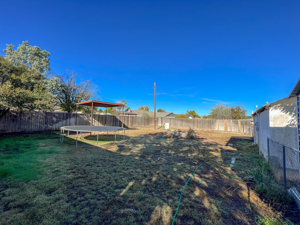 505 E Ave B Way, Alpine, Texas image 8