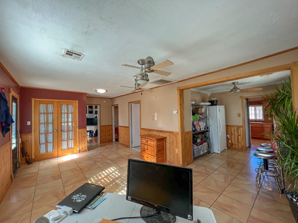 505 E Ave B Way, Alpine, Texas image 30