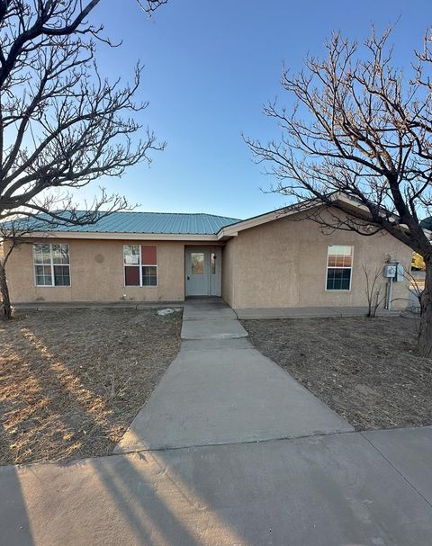 Homes For Sale - 11 Los Ranchos Estates<br/> Alpine, TX 79830