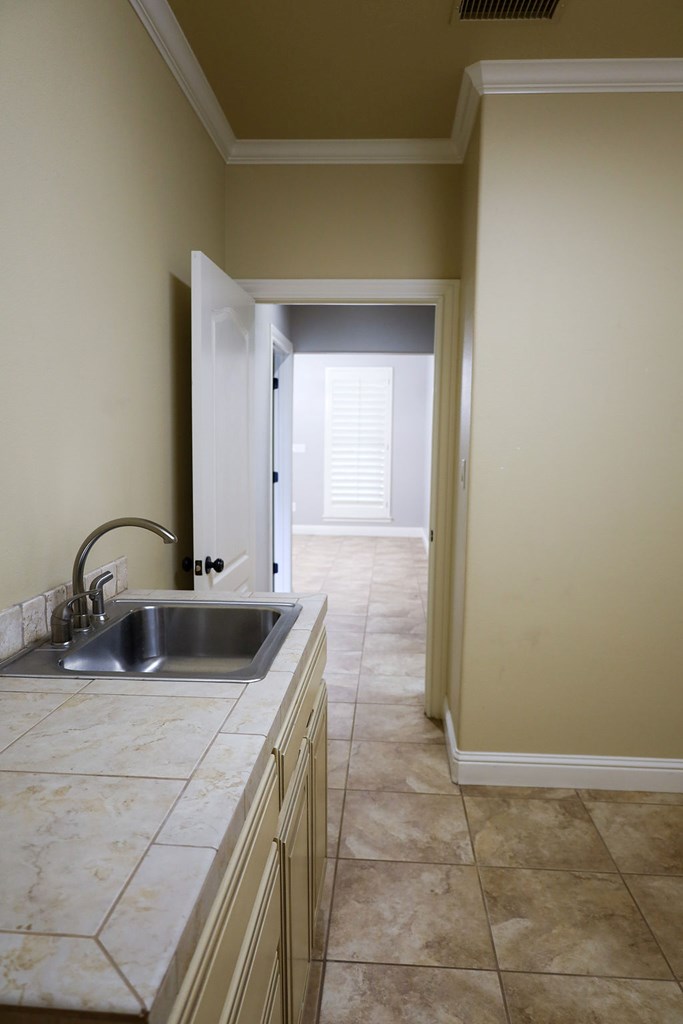 6 Chambord Drive, Odessa, Texas image 32