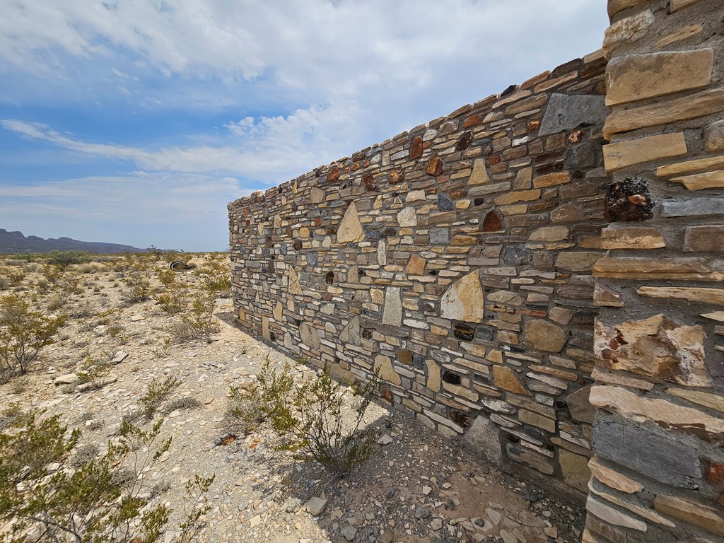 G116 Bad Bunny Rd, Terlingua, Texas image 20