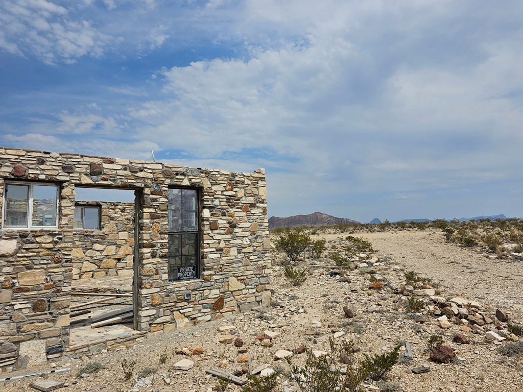 G116 Bad Bunny Rd, Terlingua, Texas image 27