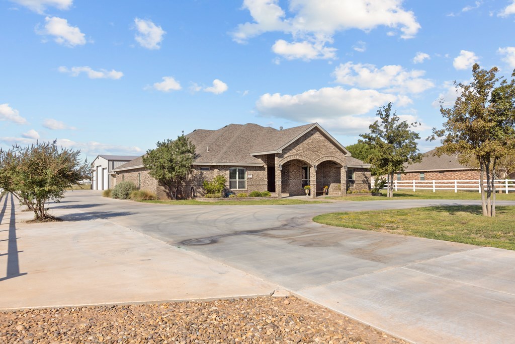 4109 Roadrunner Trail, Midland, Texas image 4