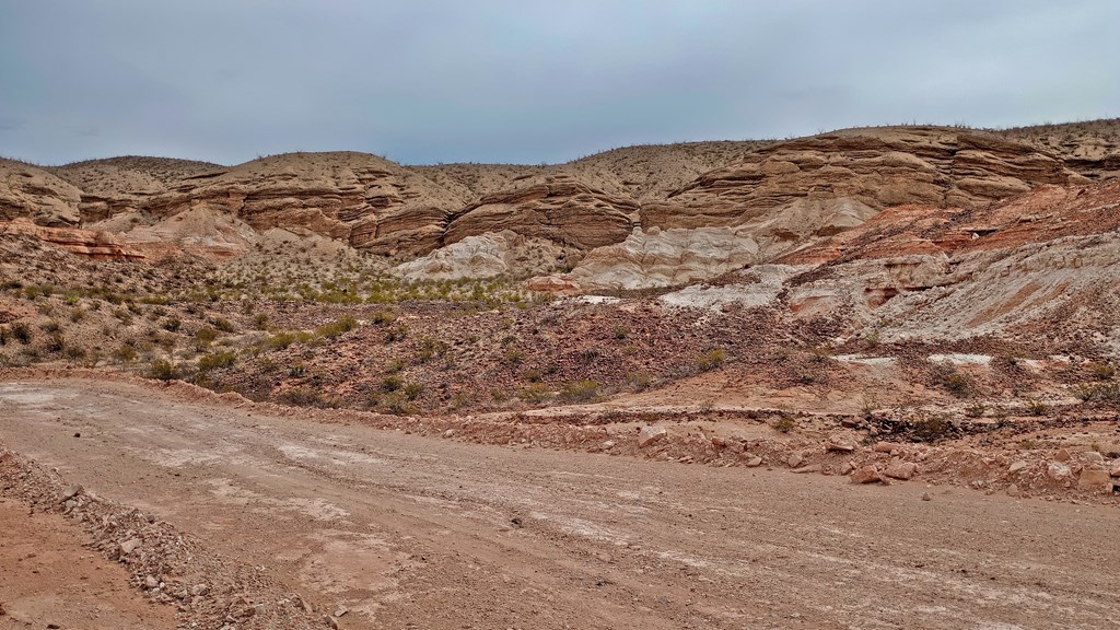 Chispa Rd, Valentine, Texas image 10