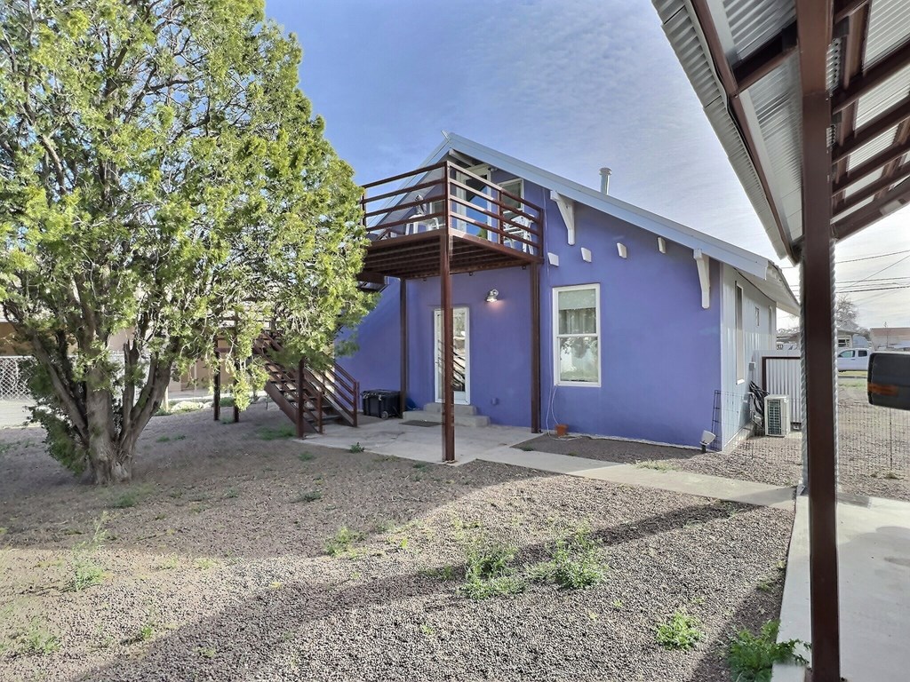 803 N Gonzales St, Marfa, Texas image 12