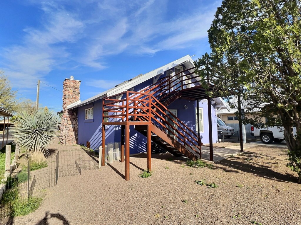 803 N Gonzales St, Marfa, Texas image 17