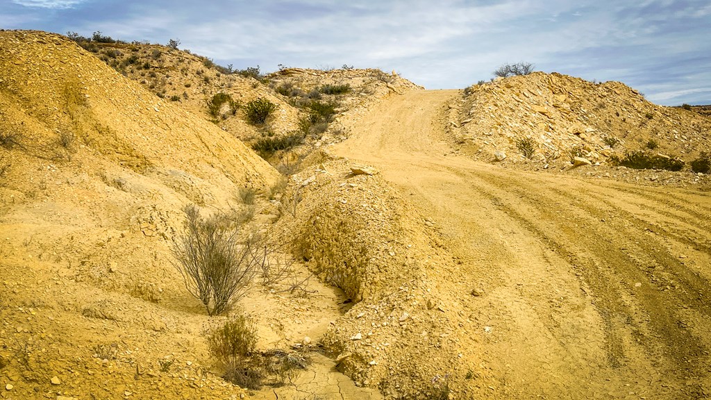 16705 Lavaca Ave, Terlingua, Texas image 7