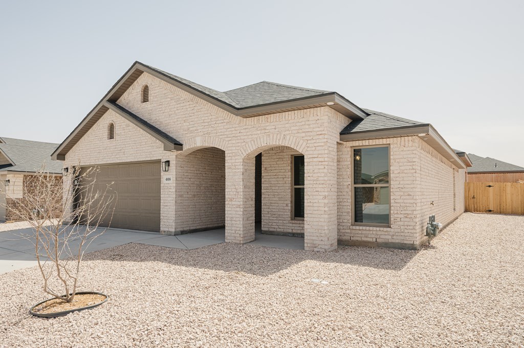 408 Farmstead Lane, Odessa, Texas image 2