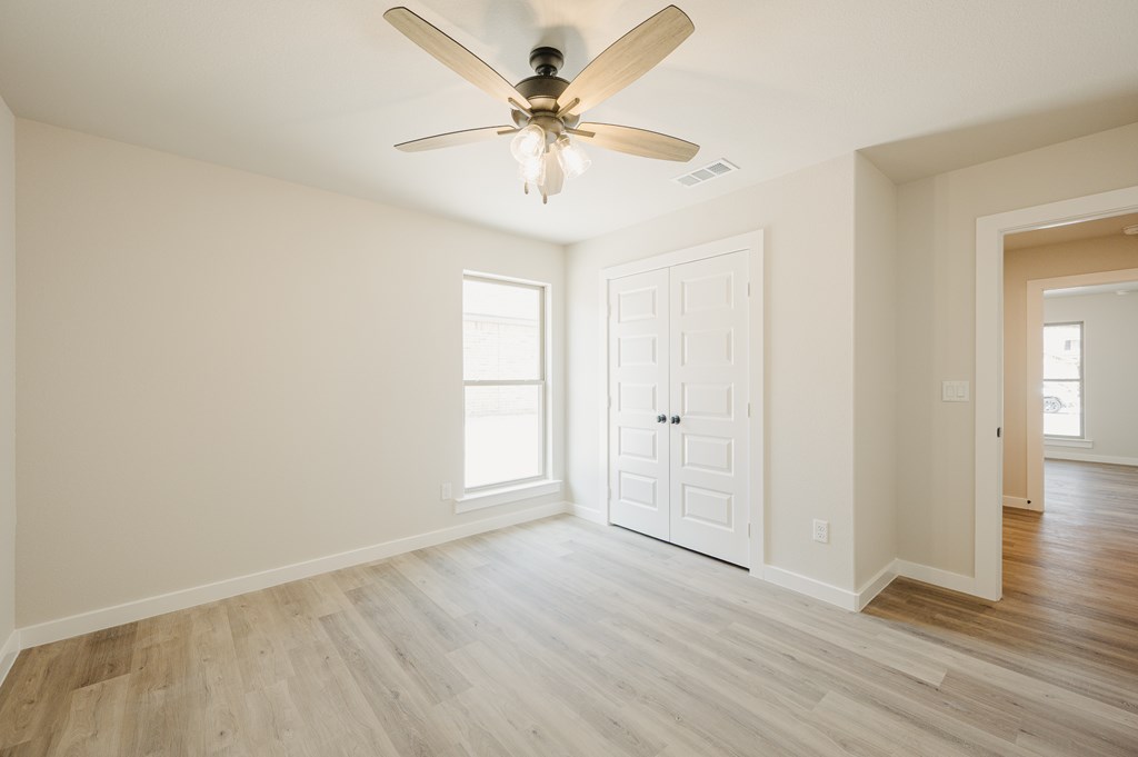 408 Farmstead Lane, Odessa, Texas image 17