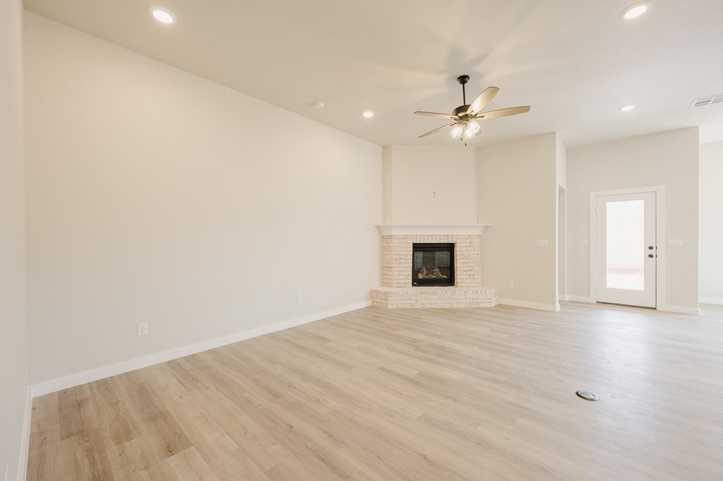 408 Farmstead Lane, Odessa, Texas image 4