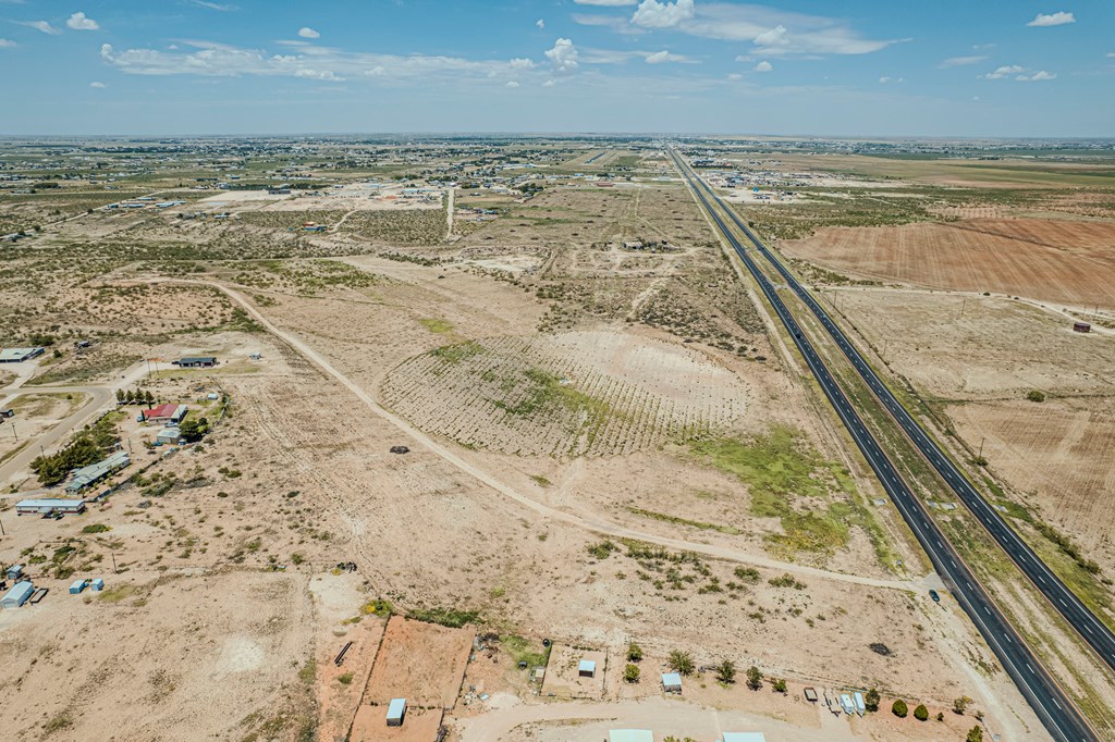 000 Hwy 385s Lane #16, Seminole, Texas image 4