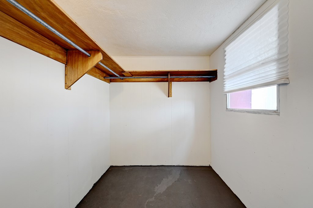 1011 W Washington St, Marfa, Texas image 33