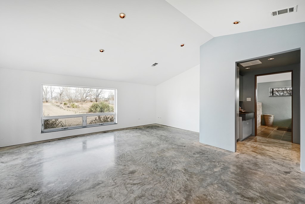 1011 W Washington St, Marfa, Texas image 41