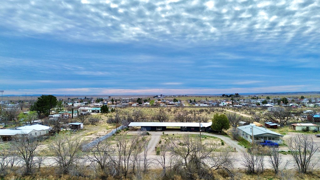 1011 W Washington St, Marfa, Texas image 2